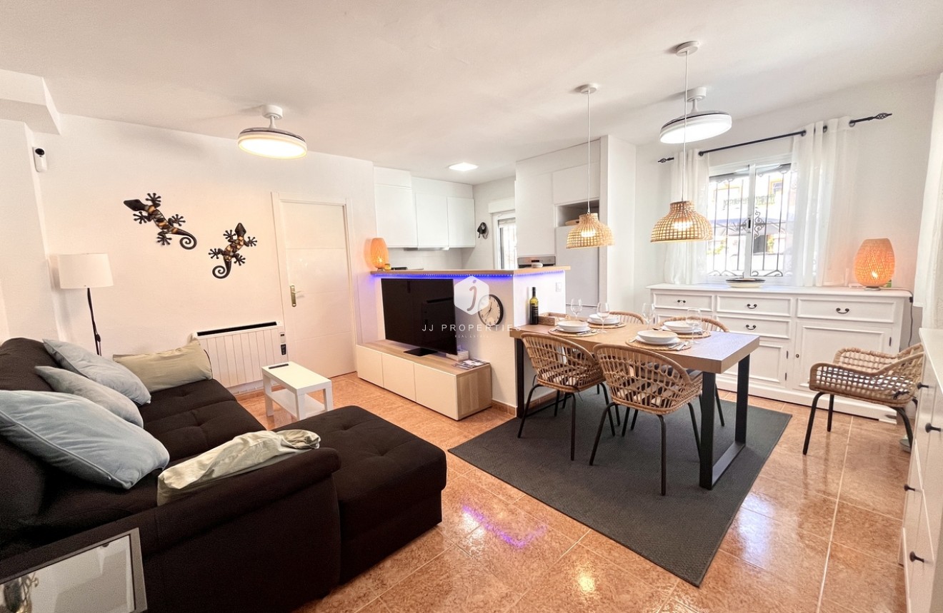 Segunda mano - Chalet -
San Miguel / Vistabella Golf - Inland