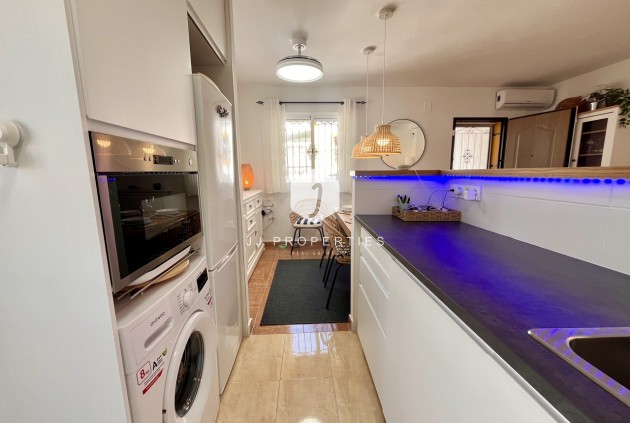 Segunda mano - Chalet -
San Miguel / Vistabella Golf - Inland