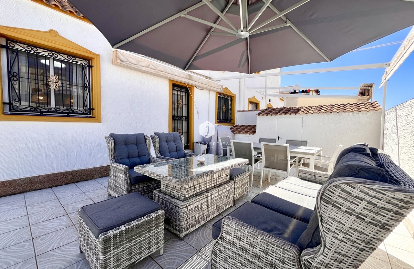 Segunda mano - Chalet -
San Miguel / Vistabella Golf - Inland