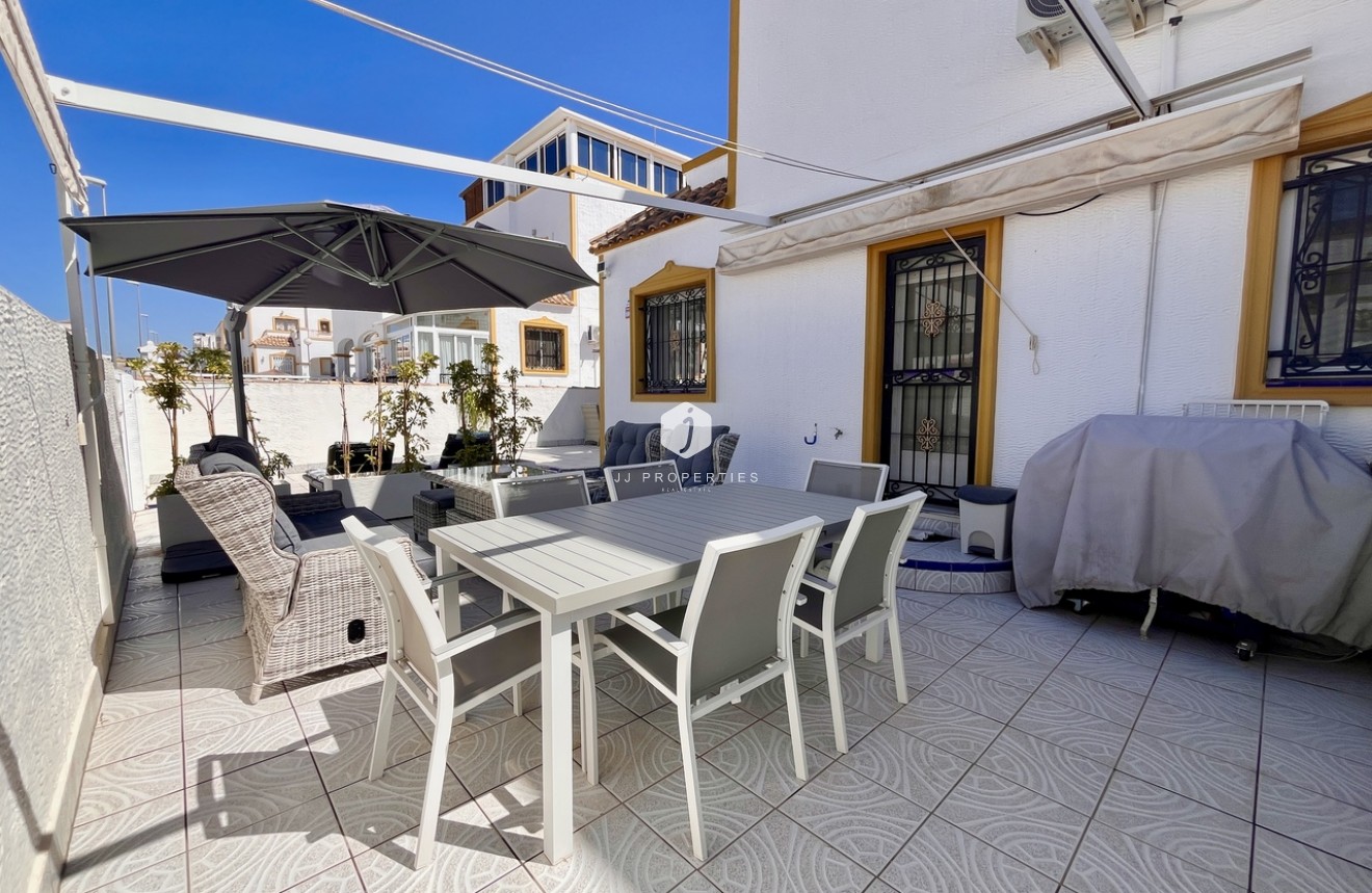 Segunda mano - Chalet -
San Miguel / Vistabella Golf - Inland