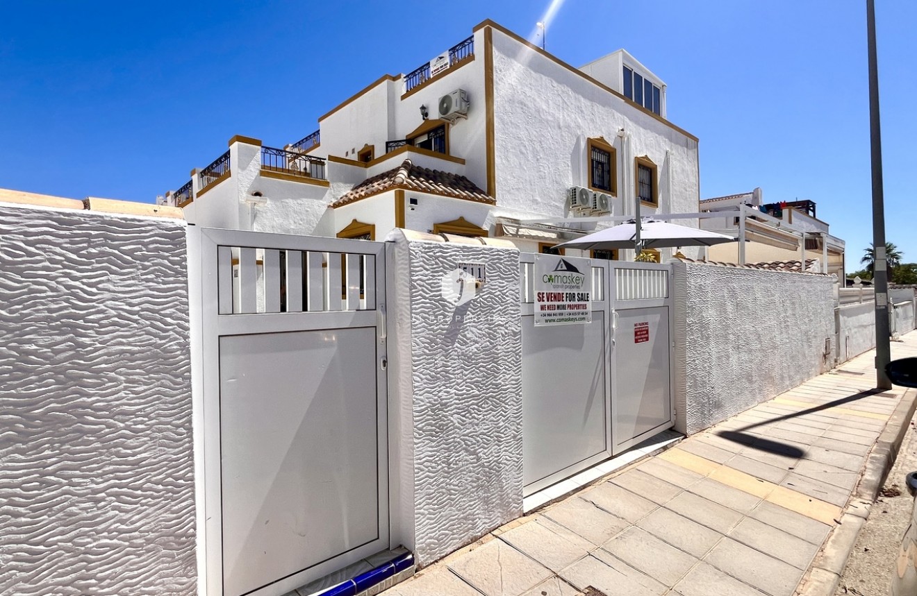 Segunda mano - Chalet -
San Miguel / Vistabella Golf - Inland