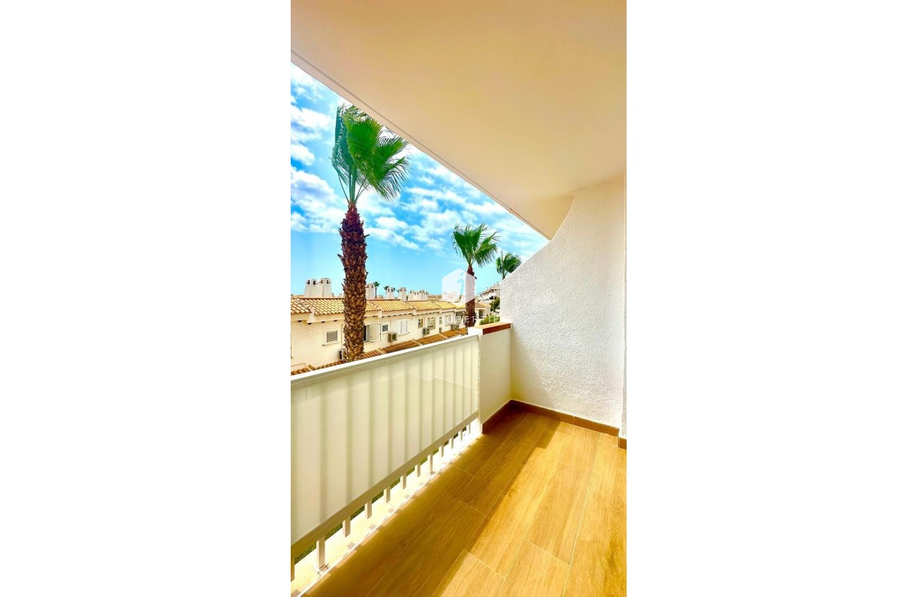 Tweedehands - Appartement / flat -
Orihuela Costa - Campoamor