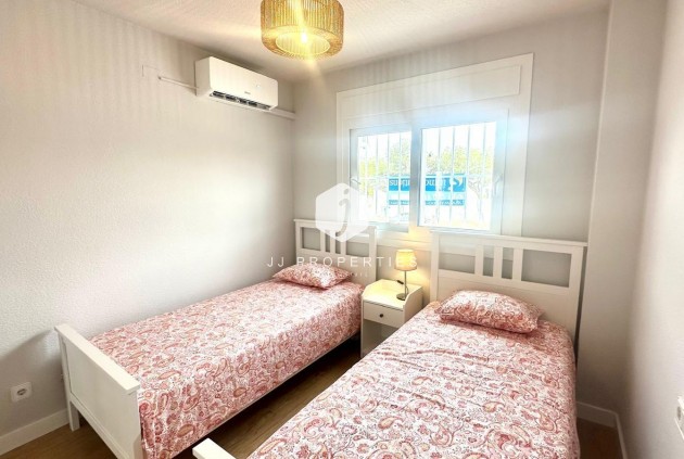 Tweedehands - Appartement / flat -
Orihuela Costa - Campoamor