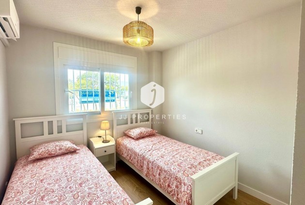 Tweedehands - Appartement / flat -
Orihuela Costa - Campoamor