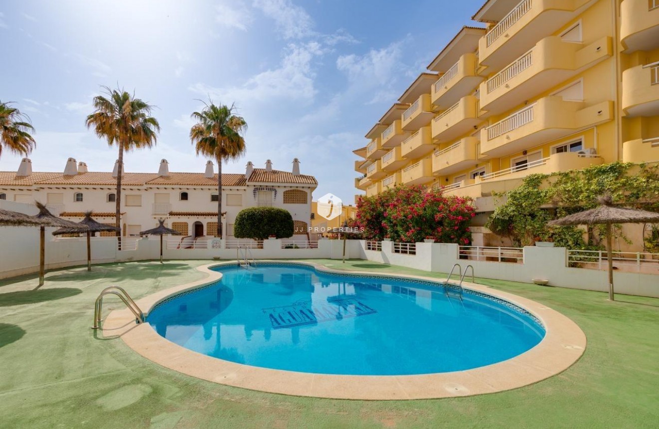 Tweedehands - Appartement / flat -
Orihuela Costa - Campoamor
