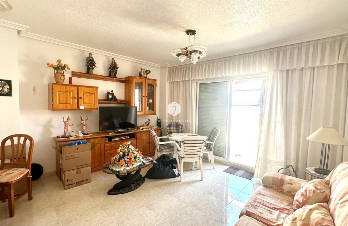 D'occasion - Attique -
Torrevieja - Centro