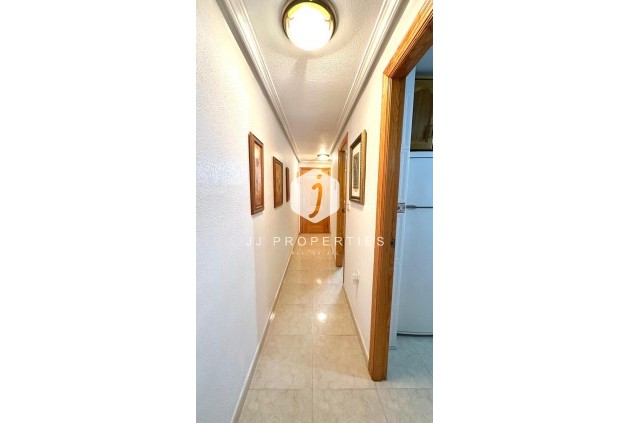 D'occasion - Attique -
Torrevieja - Centro