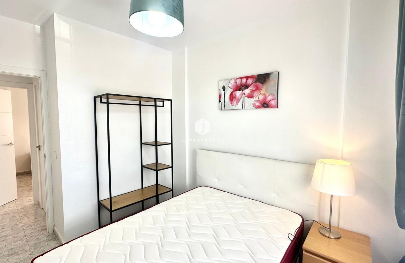 Segunda mano - Apartamento / piso -
Orihuela Costa - Playa Flamenca