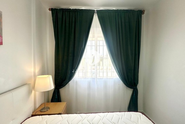 Segunda mano - Apartamento / piso -
Orihuela Costa - Playa Flamenca