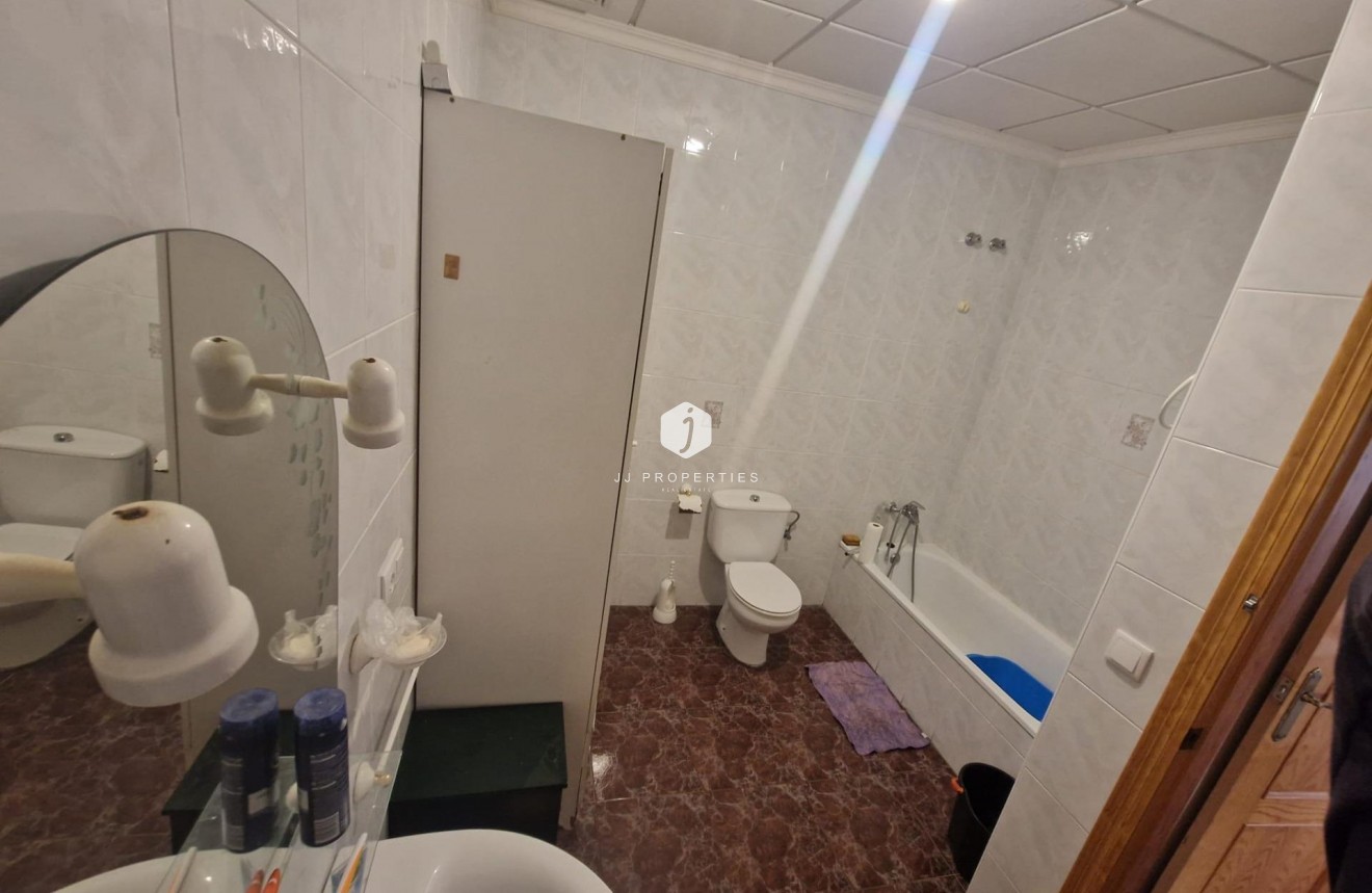 D'occasion - Chalet -
Torrevieja