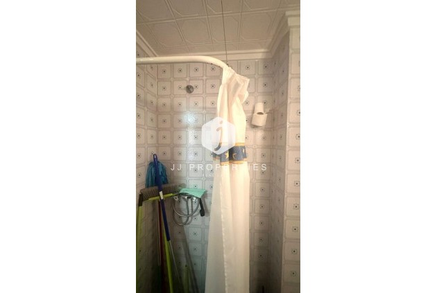 Segunda mano - Apartamento / piso -
Torrevieja - Punta prima