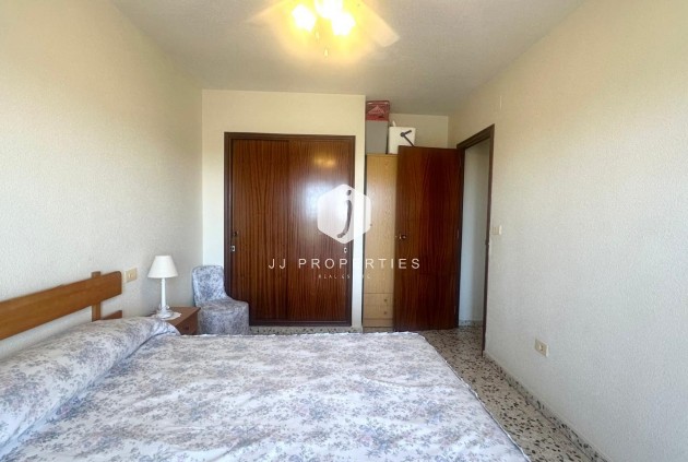 Segunda mano - Apartamento / piso -
Torrevieja - Punta prima