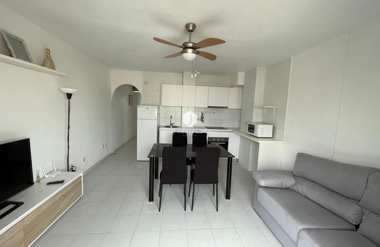 Segunda mano - Ático -
Torrevieja - Centro