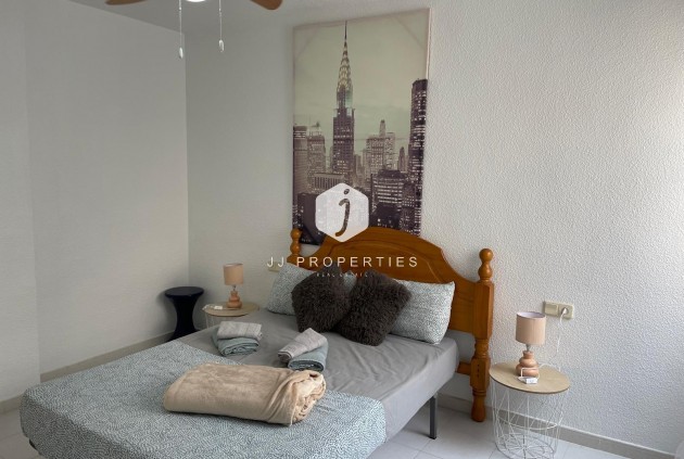 Segunda mano - Ático -
Torrevieja - Centro