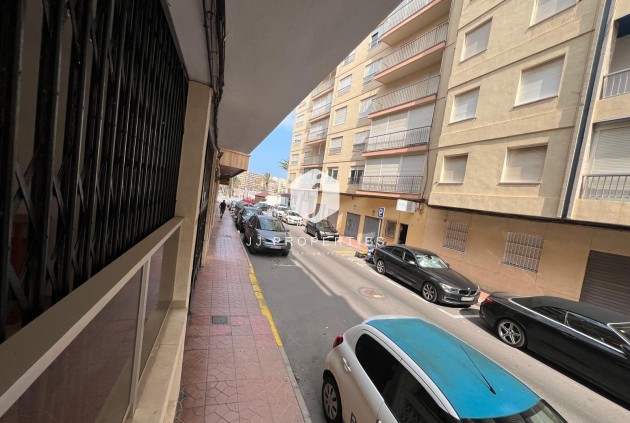 Segunda mano - Apartamento / piso -
Torrevieja - Playa del Cura