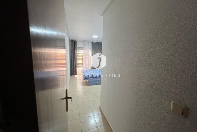 Segunda mano - Apartamento / piso -
Torrevieja - Playa del Cura