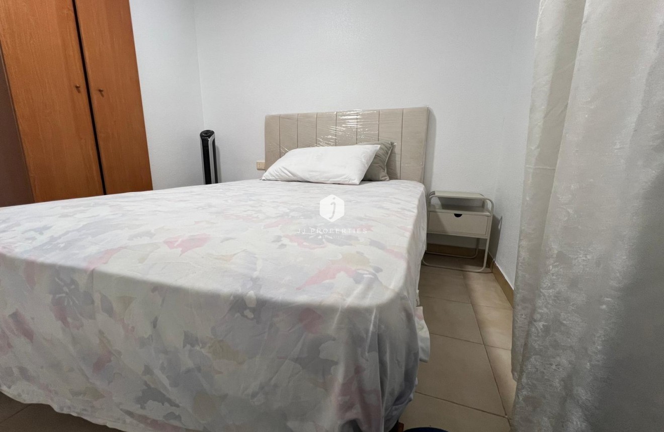 Segunda mano - Apartamento / piso -
Torrevieja - Playa del Cura