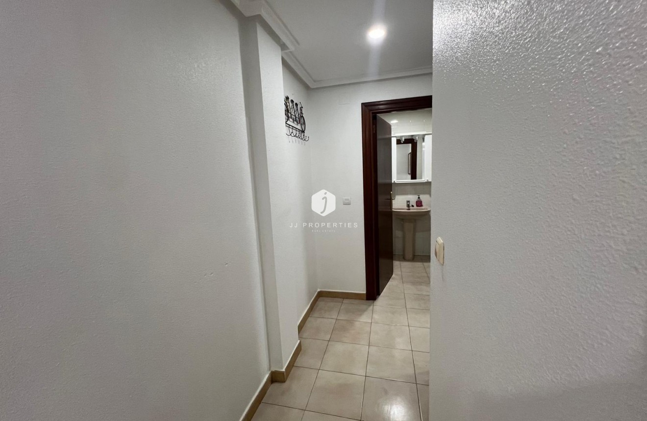 Segunda mano - Apartamento / piso -
Torrevieja - Playa del Cura