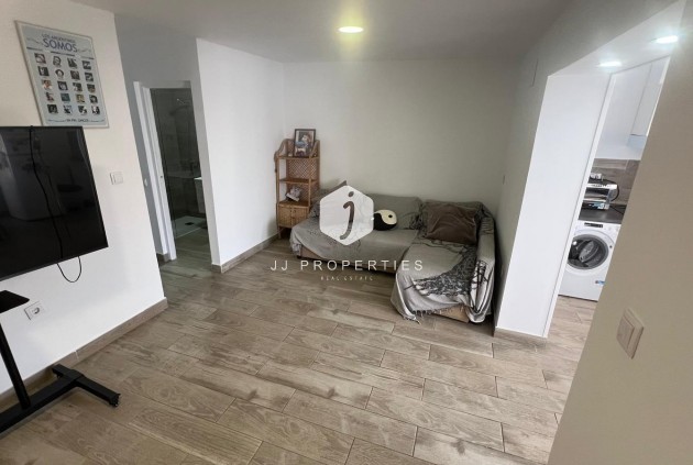 Segunda mano - Bungalow -
Torrevieja - La Siesta - El Salado - Torreta