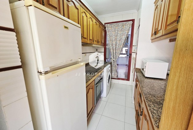 Segunda mano - Apartamento / piso -
Guardamar del Segura - Pueblo