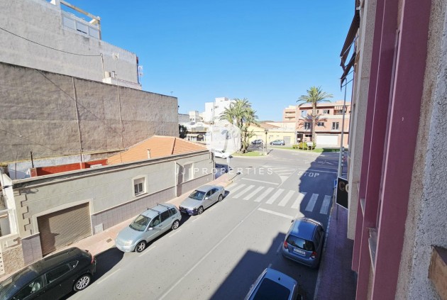 Segunda mano - Apartamento / piso -
Guardamar del Segura - Pueblo