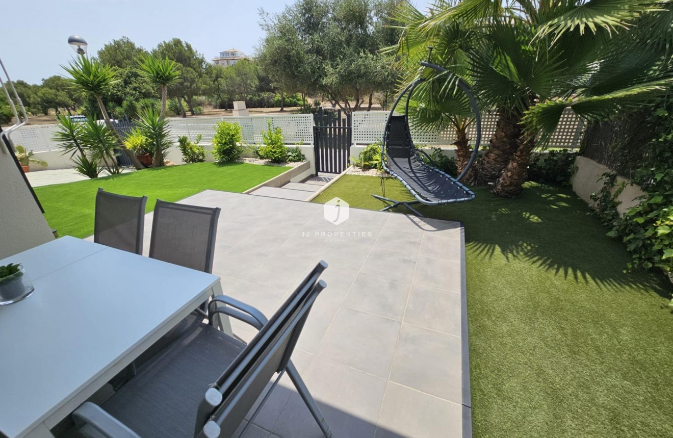 D'occasion - Villa -
Orihuela Costa - La Regia