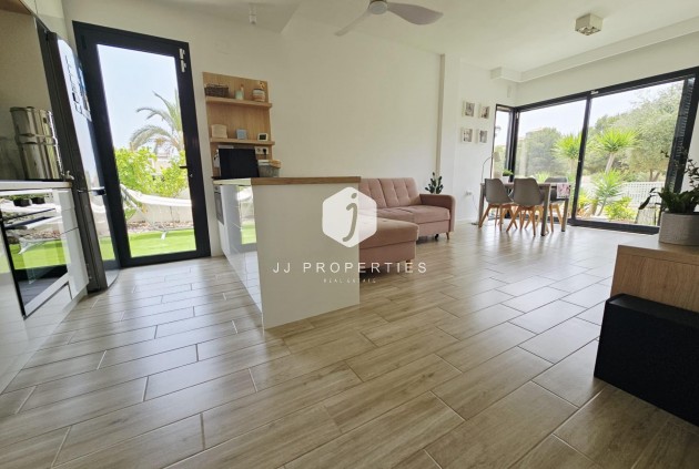 D'occasion - Villa -
Orihuela Costa - La Regia