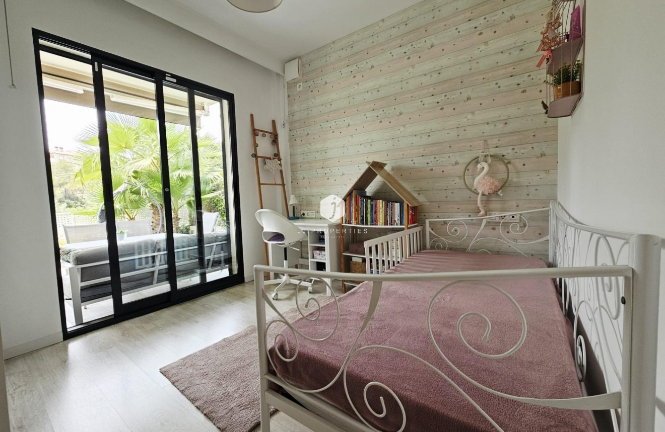 D'occasion - Villa -
Orihuela Costa - La Regia