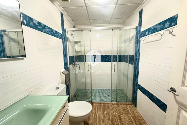 Segunda mano - Apartamento / piso -
Torrevieja - Playa del Cura