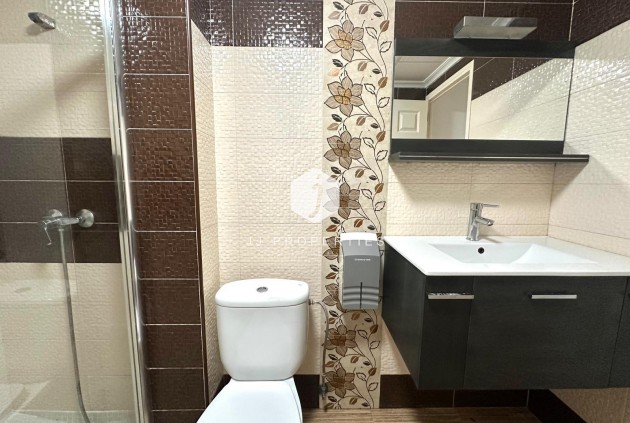 Segunda mano - Apartamento / piso -
Torrevieja - Playa del Cura