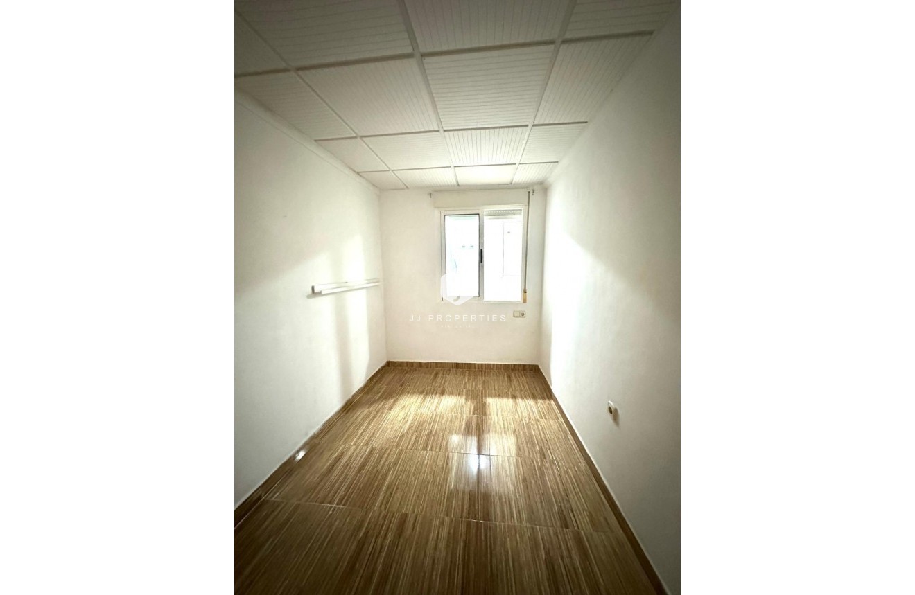 Segunda mano - Apartamento / piso -
Torrevieja - Playa del Cura