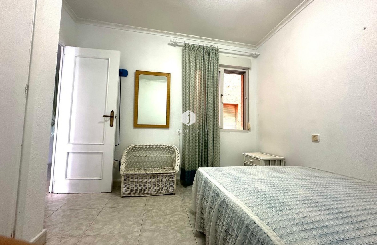 Aus zweiter Hand - Wohnung -
Torrevieja - Centro