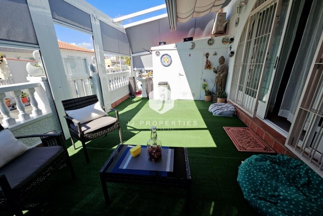 Segunda mano - Bungalow -
Torrevieja - La Siesta - El Salado - Torreta