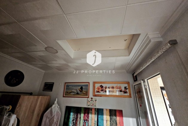 Segunda mano - Bungalow -
Torrevieja - La Siesta - El Salado - Torreta