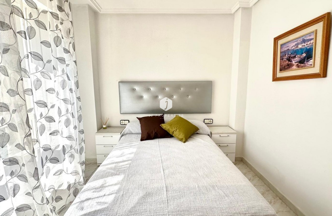 Segunda mano - Apartamento / piso -
Torrevieja - Playa del Cura