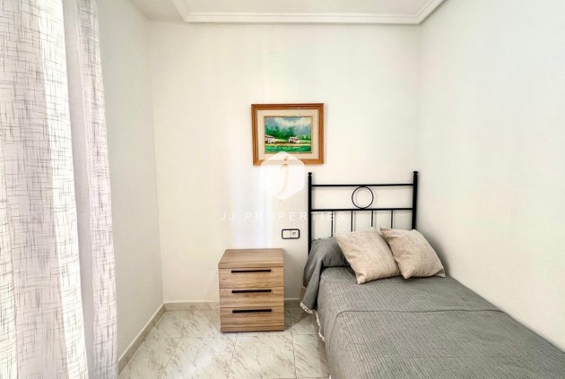 Segunda mano - Apartamento / piso -
Torrevieja - Playa del Cura