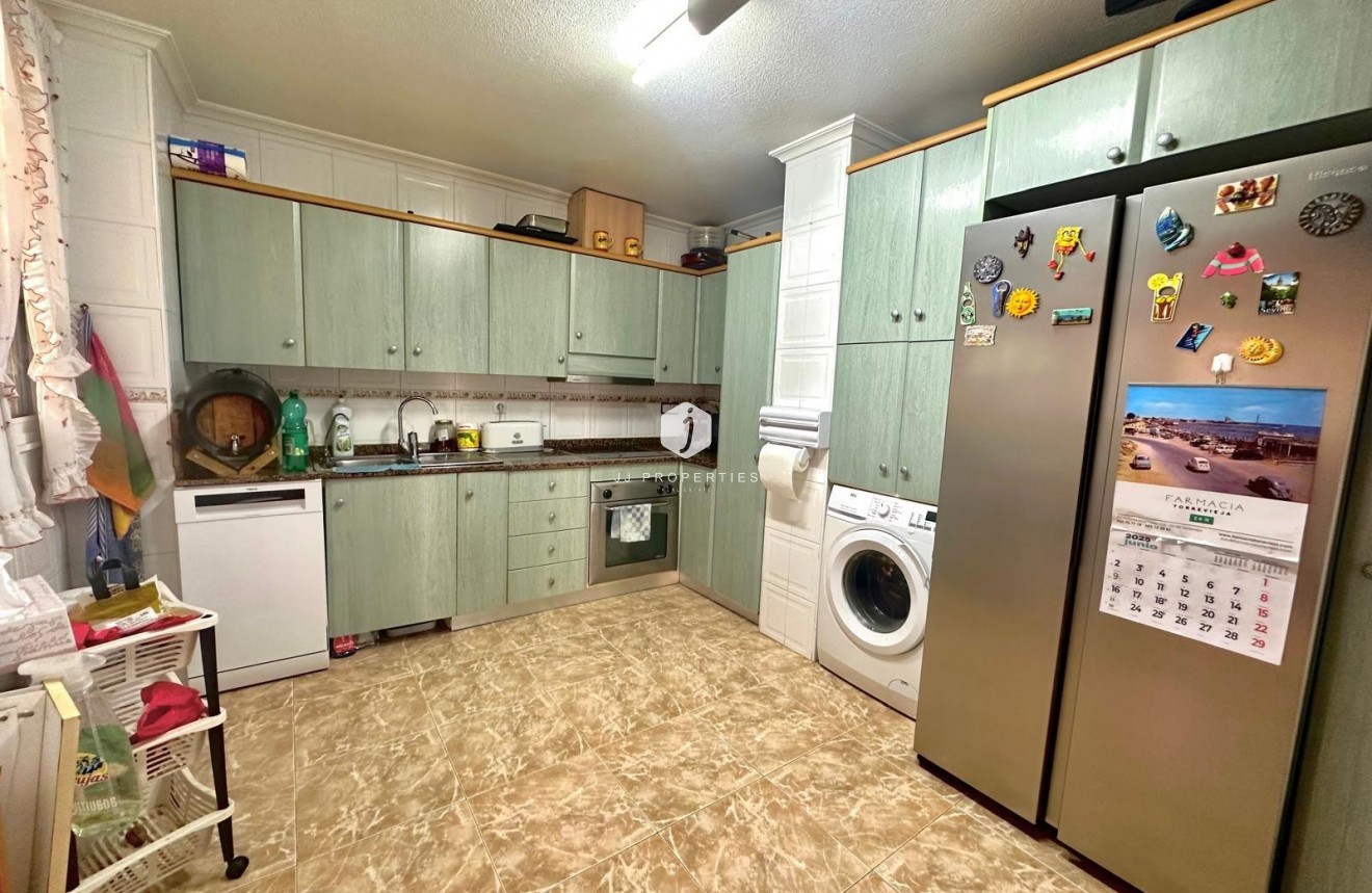 D'occasion - Appartement -
Torrevieja - Playa del Cura