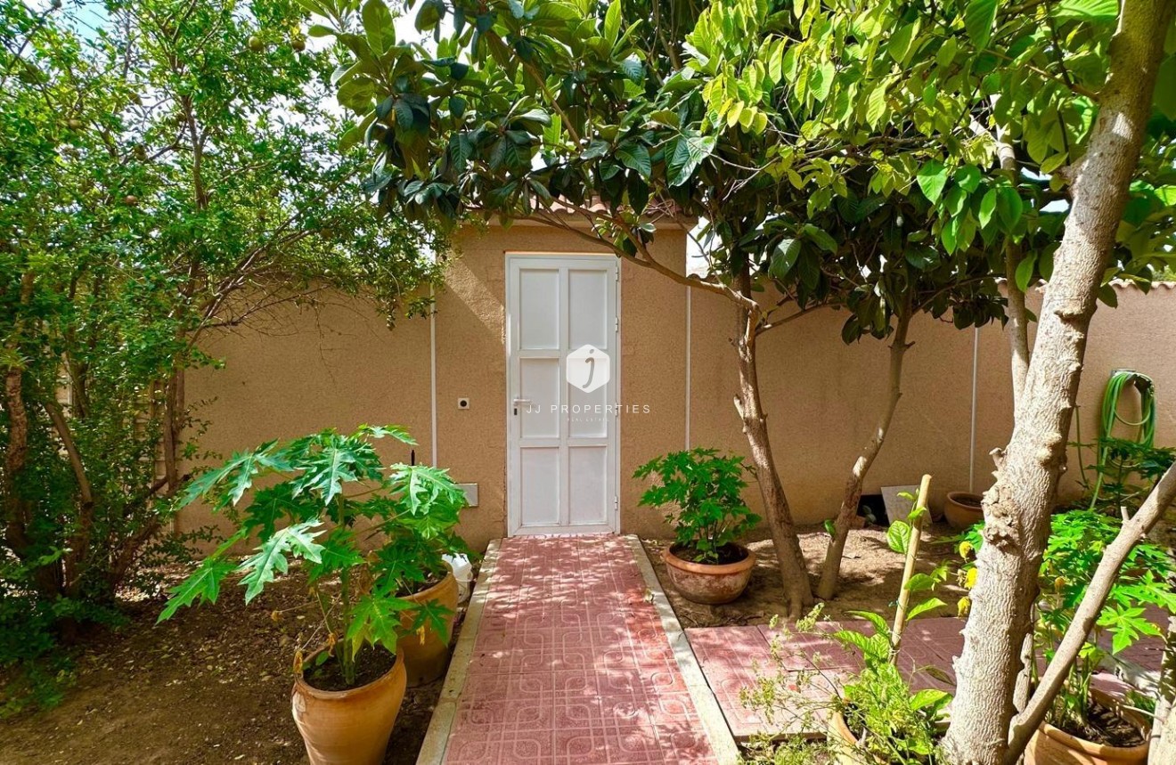 Segunda mano - Villa -
Torrevieja - Los Balcones - Los Altos del Edén