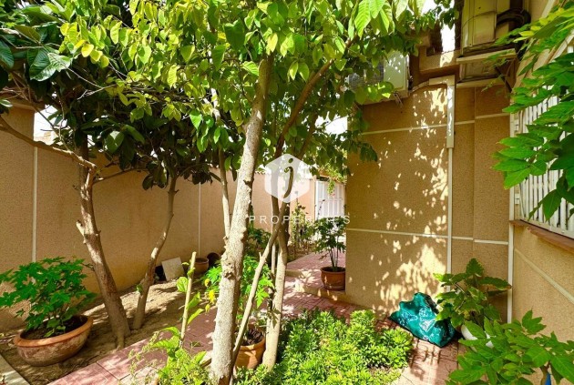 Segunda mano - Villa -
Torrevieja - Los Balcones - Los Altos del Edén