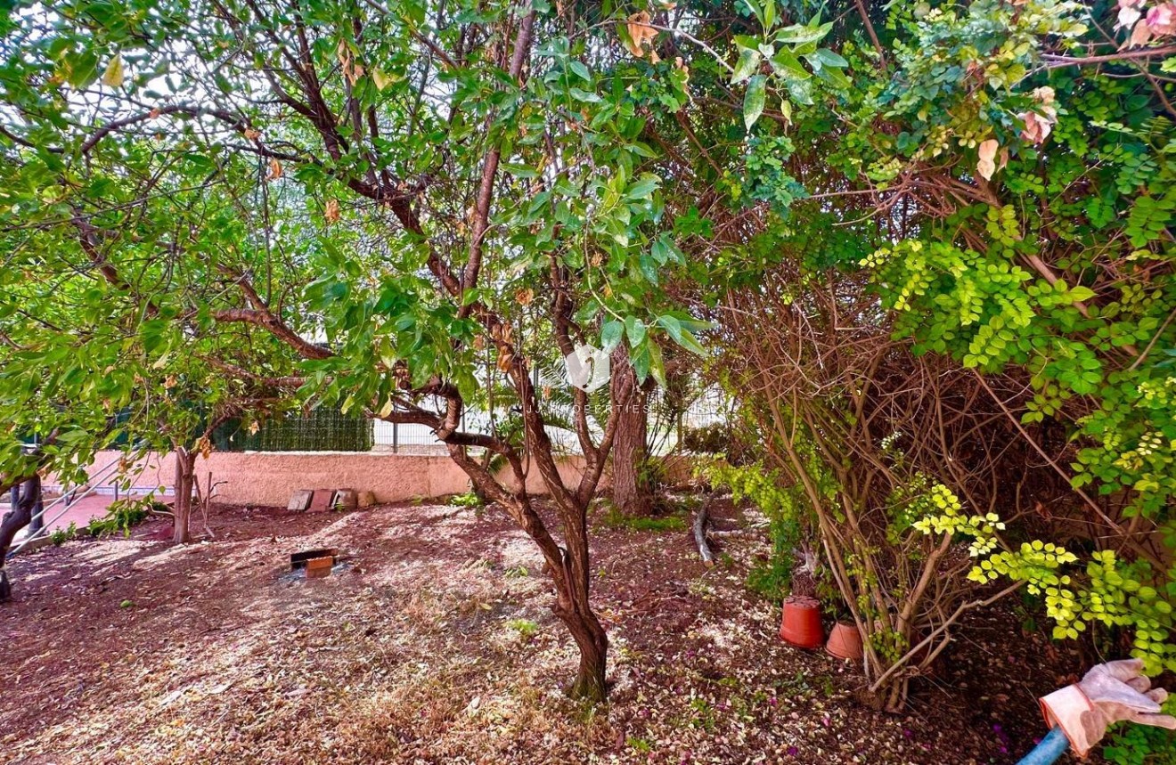 Segunda mano - Villa -
Torrevieja - Los Balcones - Los Altos del Edén