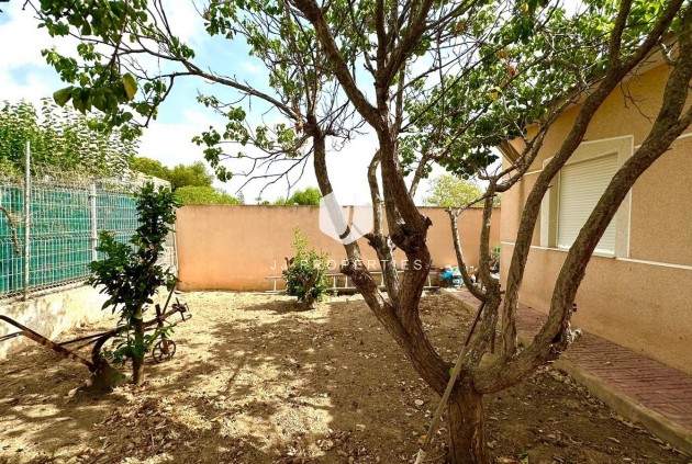 Segunda mano - Villa -
Torrevieja - Los Balcones - Los Altos del Edén