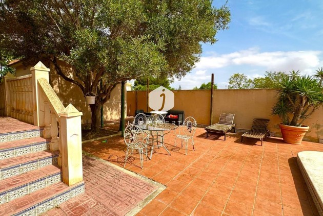 Segunda mano - Villa -
Torrevieja - Los Balcones - Los Altos del Edén