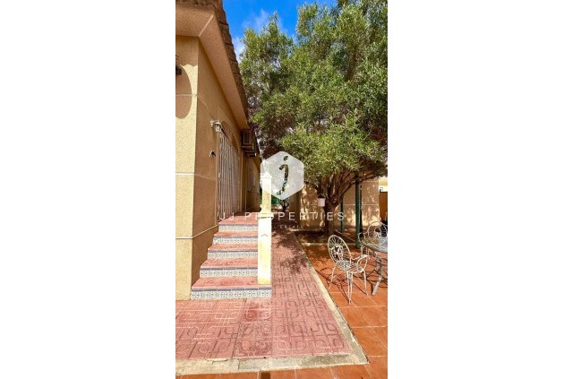 Segunda mano - Villa -
Torrevieja - Los Balcones - Los Altos del Edén