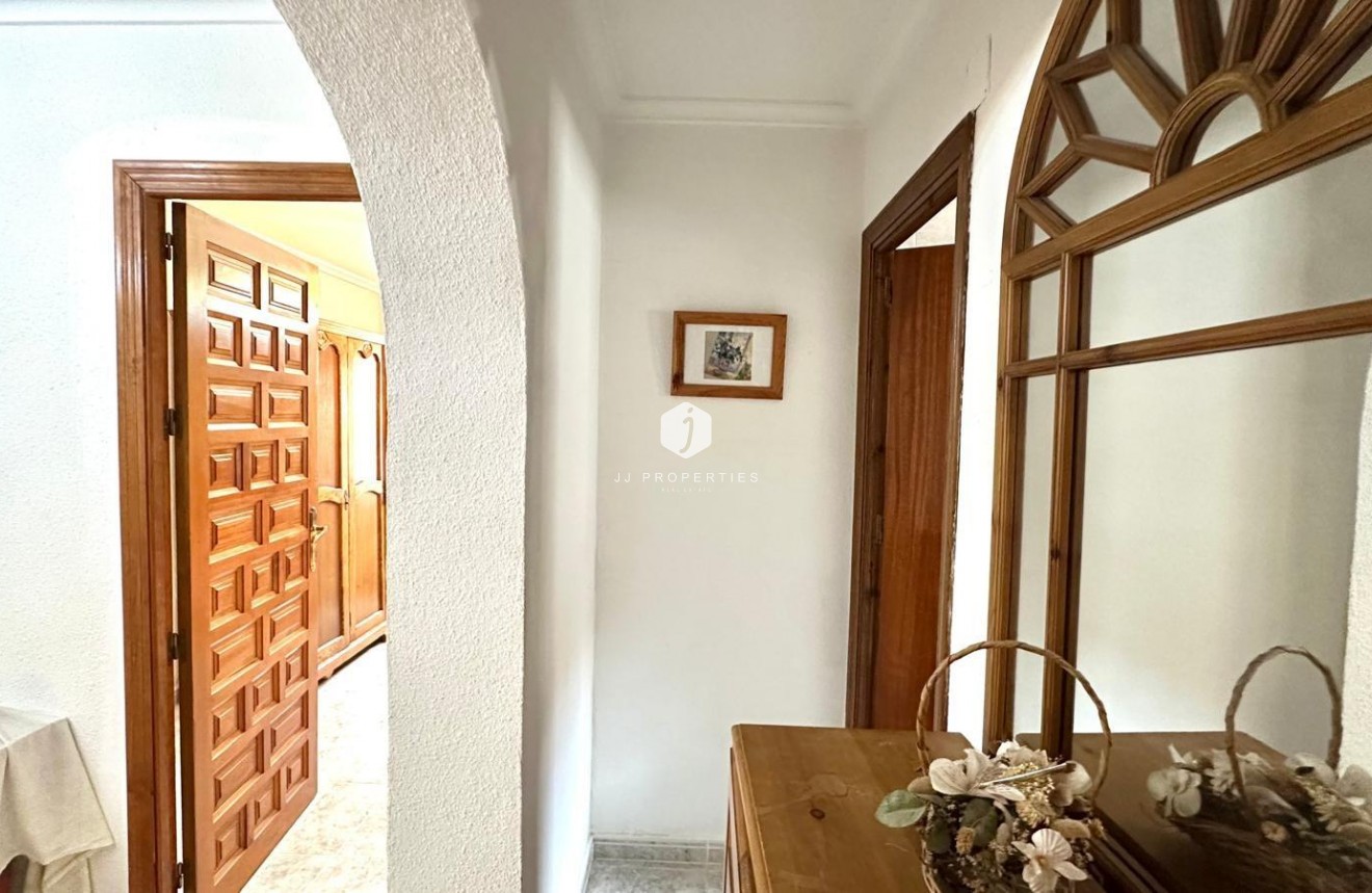 Segunda mano - Villa -
Torrevieja - Los Balcones - Los Altos del Edén