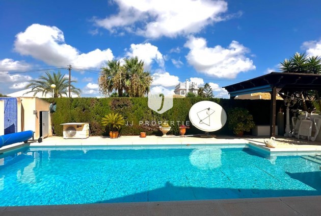 Segunda mano - Villa -
Cabo Roig - Costa Blanca