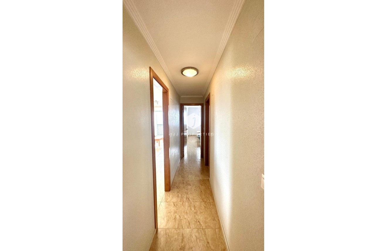 Segunda mano - Apartamento / piso -
Orihuela Costa - Altos De Campoamor