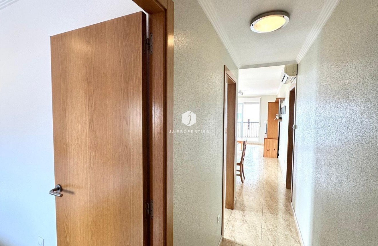 Segunda mano - Apartamento / piso -
Orihuela Costa - Altos De Campoamor