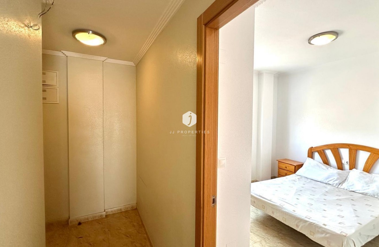 Segunda mano - Apartamento / piso -
Orihuela Costa - Altos De Campoamor