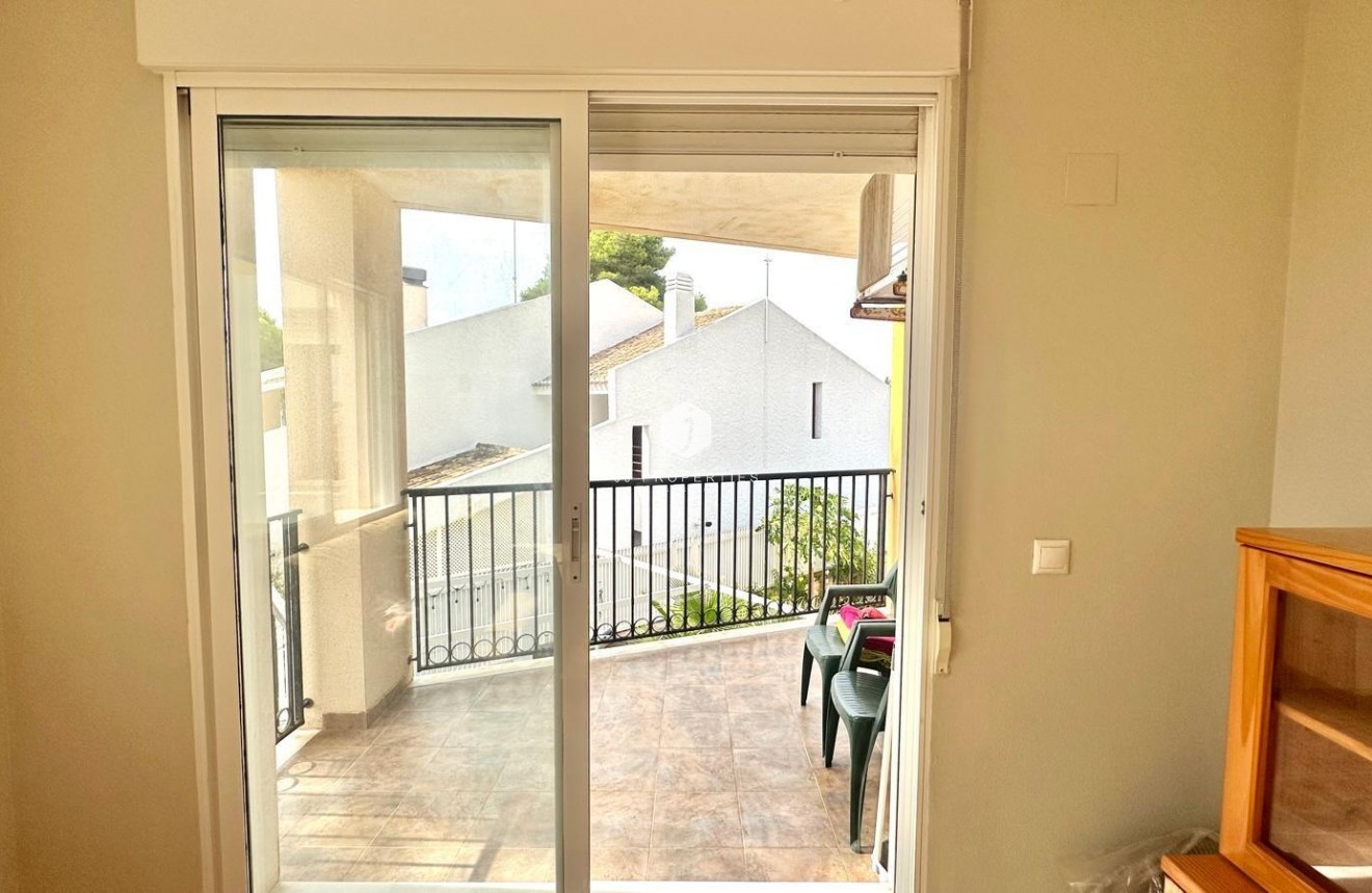 Segunda mano - Apartamento / piso -
Orihuela Costa - Altos De Campoamor