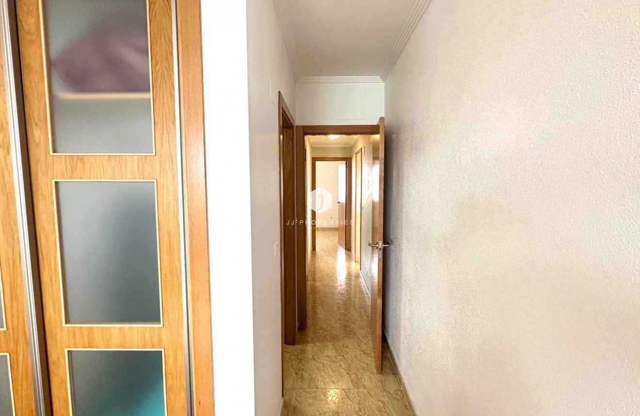 Segunda mano - Apartamento / piso -
Orihuela Costa - Altos De Campoamor